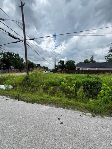 6811 Bonita Street, Houston, TX 77016