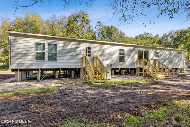 5694 LANNIE Road, Jacksonville, FL 32218