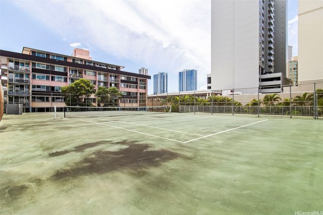 1114 Punahou Street 14A, Honolulu, HI 96826