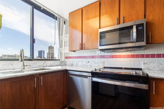 1114 Punahou Street 14A, Honolulu, HI 96826