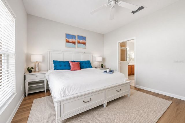 872 SUSSEX DRIVE, Davenport, FL 33896