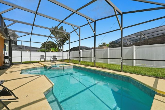 872 SUSSEX DRIVE, Davenport, FL 33896