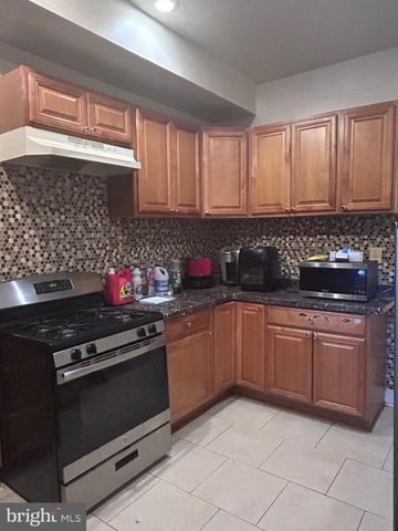 1825 W MULBERRY ST, Baltimore, MD 21223