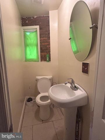 1825 W MULBERRY ST, Baltimore, MD 21223