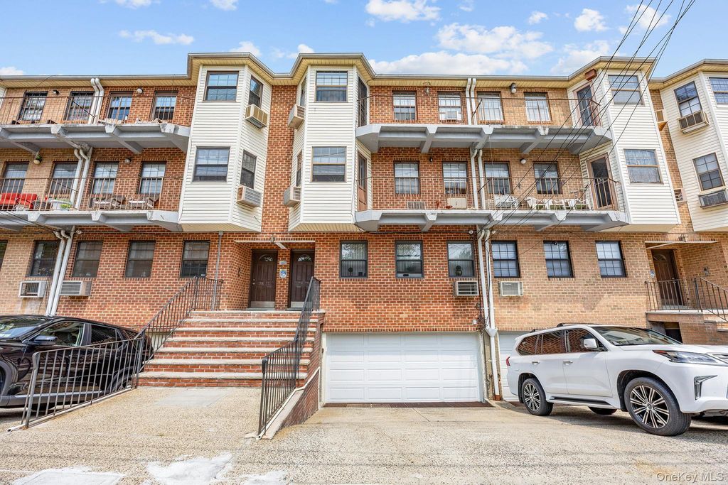 7813 153rd Ave # 1F2, Howard Beach, NY 11414
