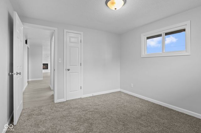 724 Hillside Drive, Anderson, IN 46012