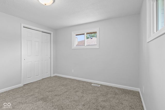 724 Hillside Drive, Anderson, IN 46012