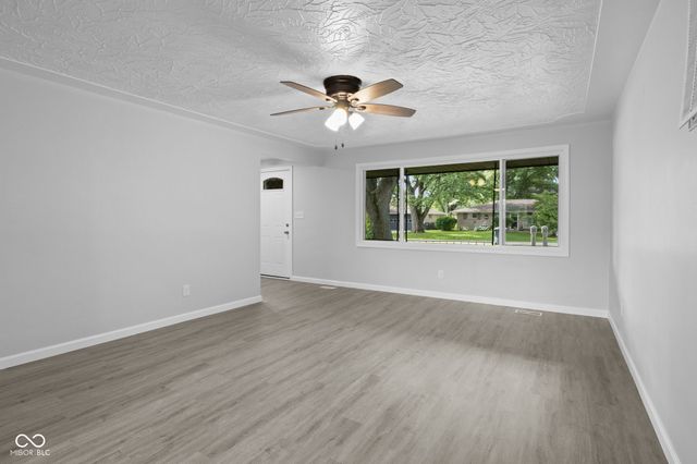 724 Hillside Drive, Anderson, IN 46012