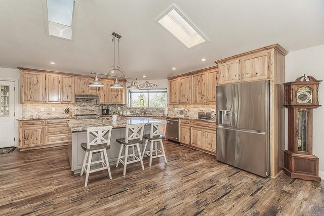 14049 Oak View Drive, Prather, CA 93651