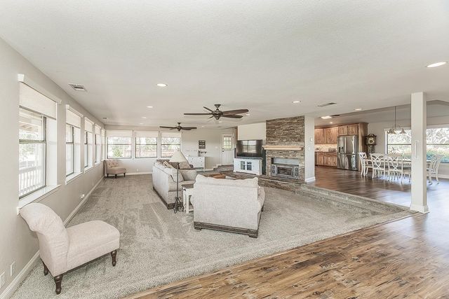 14049 Oak View Drive, Prather, CA 93651