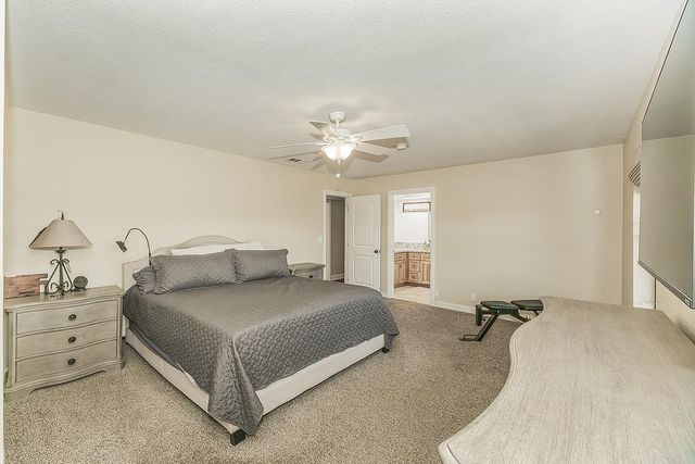14049 Oak View Drive, Prather, CA 93651