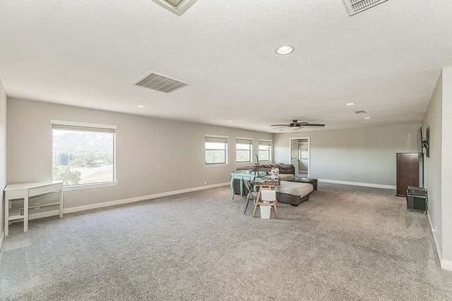 14049 Oak View Drive, Prather, CA 93651
