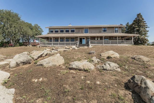 14049 Oak View Drive, Prather, CA 93651