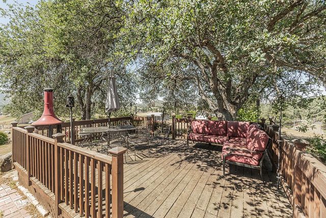 14049 Oak View Drive, Prather, CA 93651