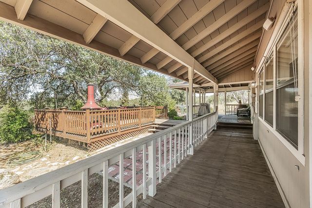 14049 Oak View Drive, Prather, CA 93651