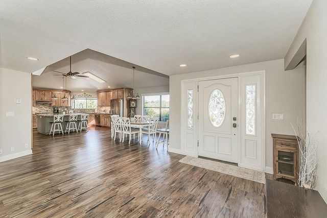14049 Oak View Drive, Prather, CA 93651