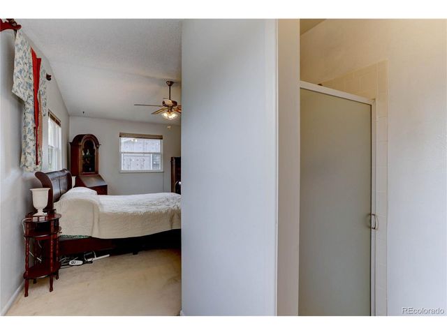 7053 E Maplewood Ave, Centennial, CO 80111