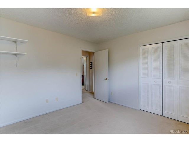 7053 E Maplewood Ave, Centennial, CO 80111