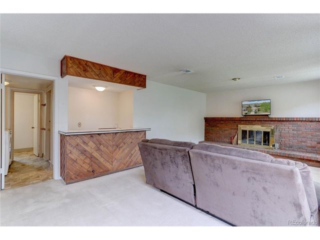 7053 E Maplewood Ave, Centennial, CO 80111
