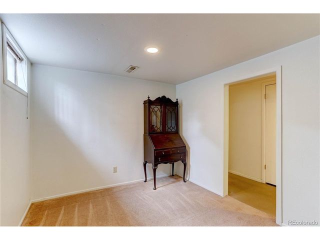 7053 E Maplewood Ave, Centennial, CO 80111