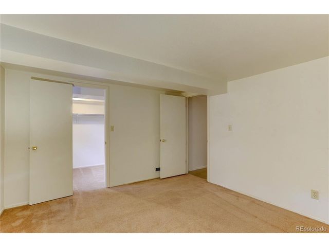 7053 E Maplewood Ave, Centennial, CO 80111
