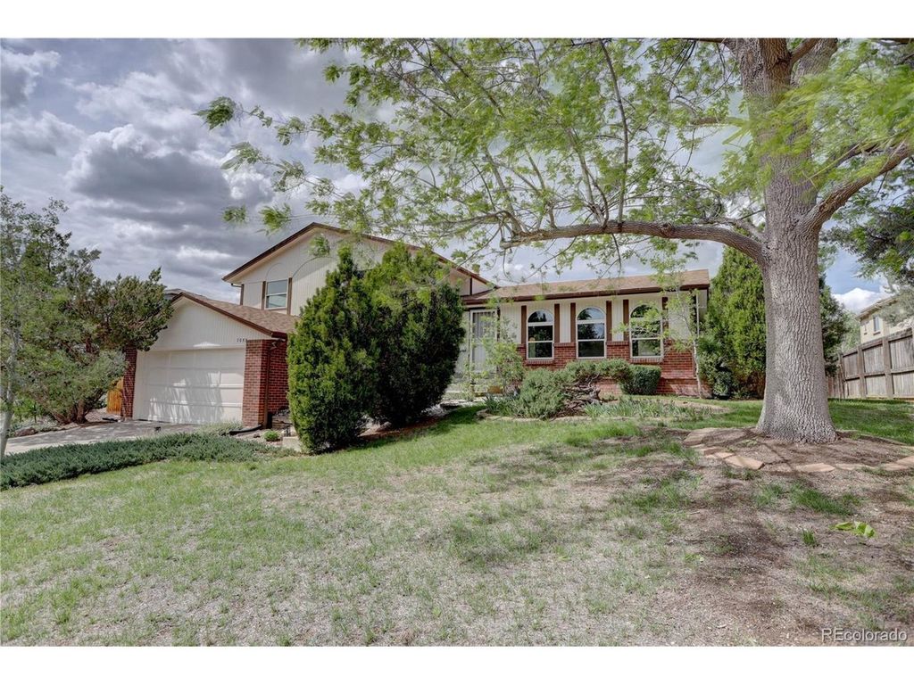 7053 E Maplewood Ave, Centennial, CO 80111