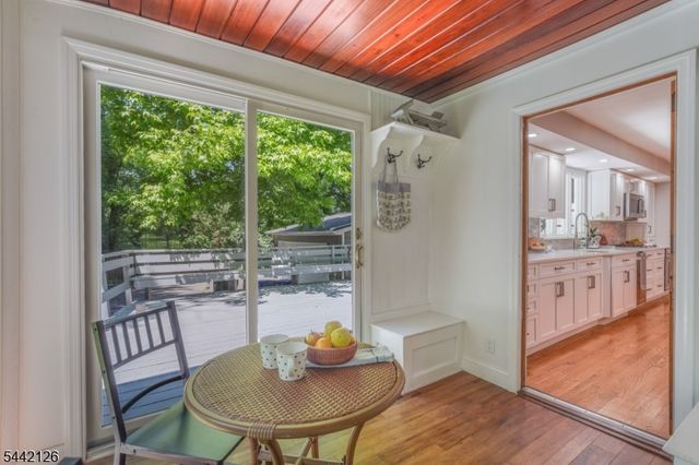 28 Spring Ridge Dr, Berkeley Heights Twp., NJ 07922