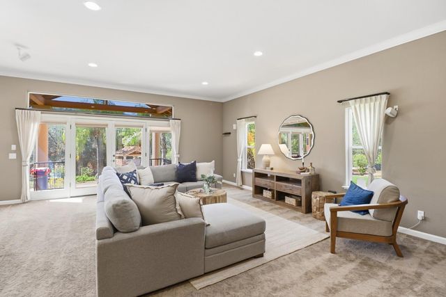 8888 Balmoral Dr, Newcastle, CA 95658