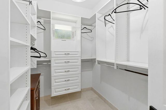 8888 Balmoral Dr, Newcastle, CA 95658