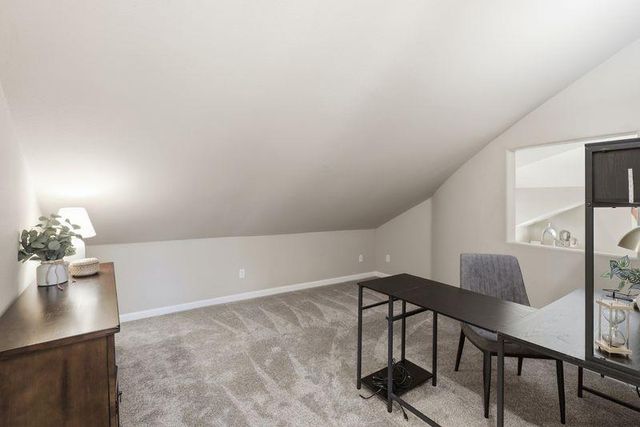 8888 Balmoral Dr, Newcastle, CA 95658