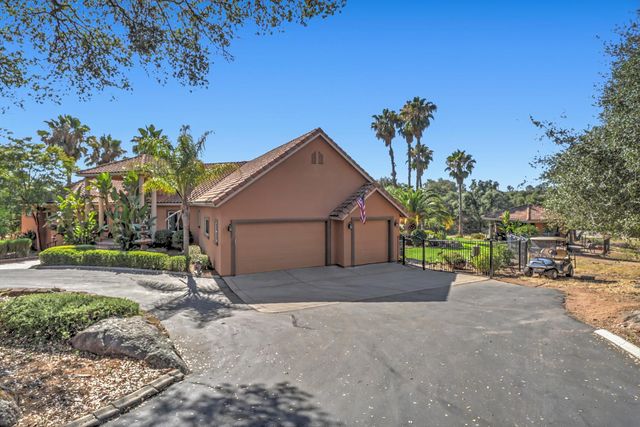 8888 Balmoral Dr, Newcastle, CA 95658