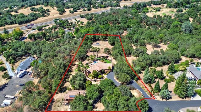 8888 Balmoral Dr, Newcastle, CA 95658