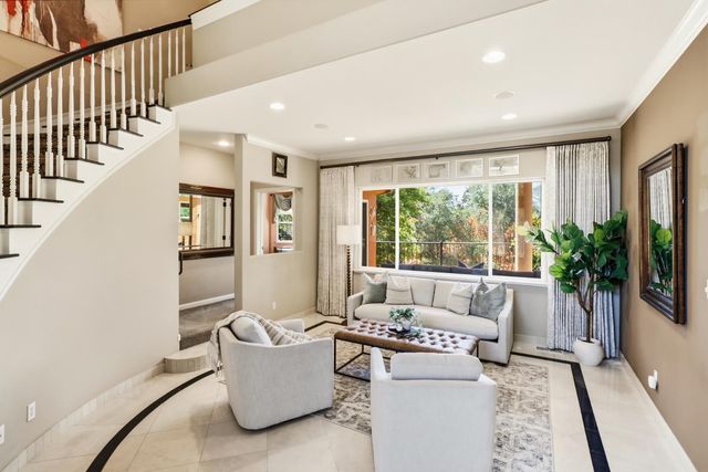 8888 Balmoral Dr, Newcastle, CA 95658