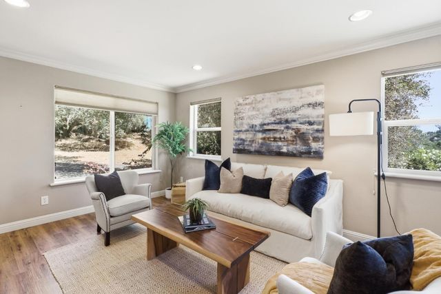 8888 Balmoral Dr, Newcastle, CA 95658