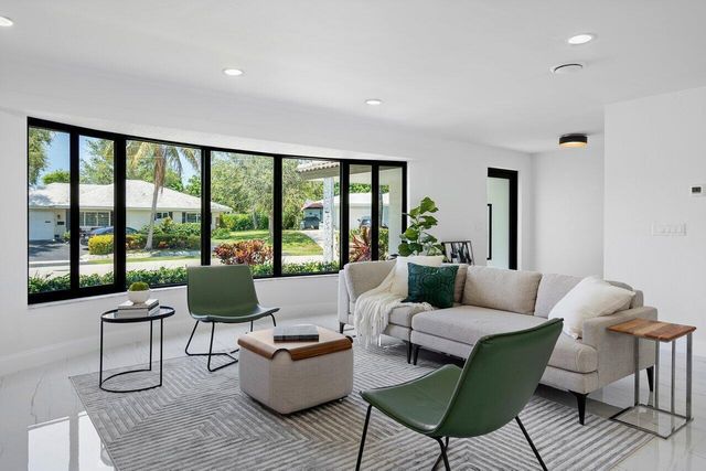 1200 SW 8th Street, Boca Raton, FL 33486