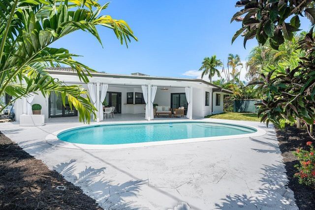 1200 SW 8th Street, Boca Raton, FL 33486