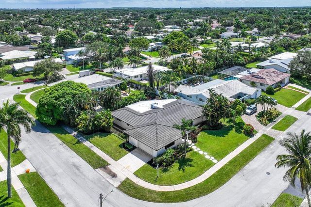 1200 SW 8th Street, Boca Raton, FL 33486