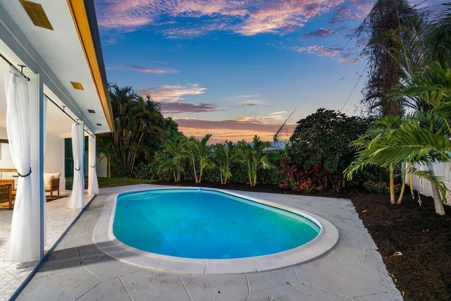 1200 SW 8th Street, Boca Raton, FL 33486