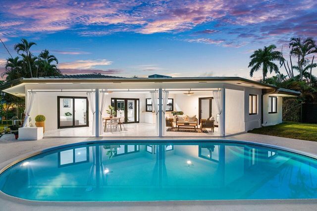 1200 SW 8th Street, Boca Raton, FL 33486