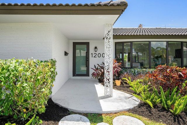 1200 SW 8th Street, Boca Raton, FL 33486