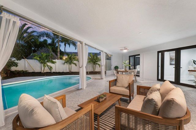 1200 SW 8th Street, Boca Raton, FL 33486