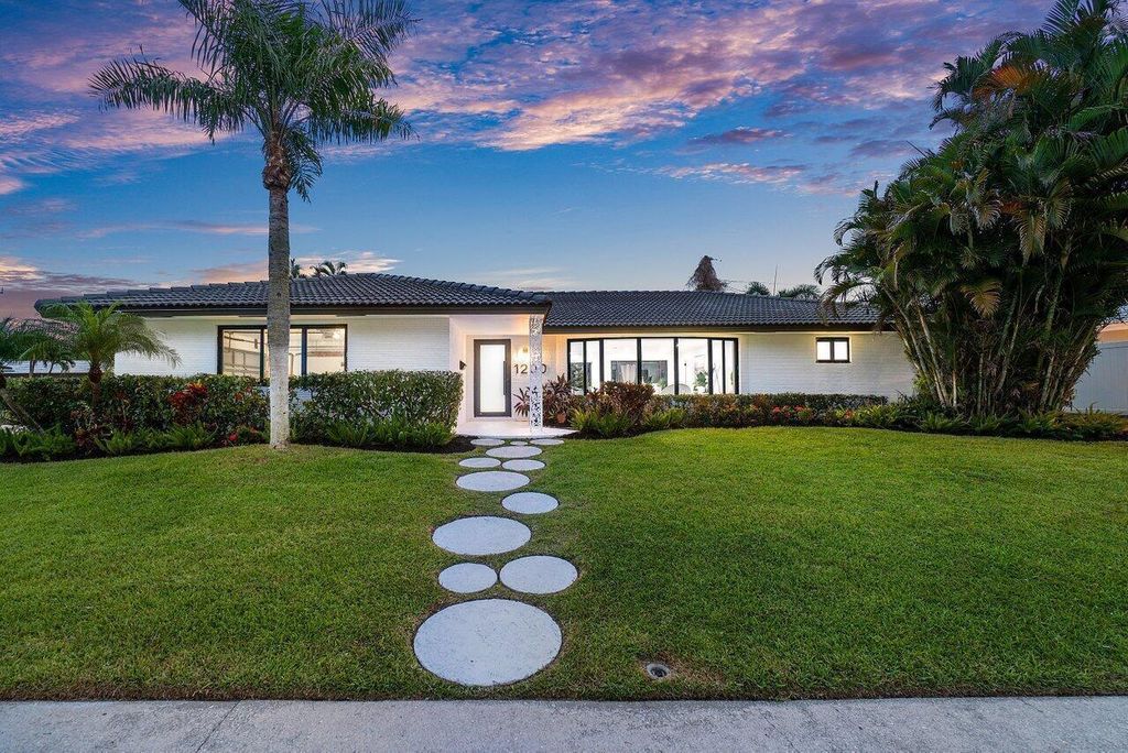 1200 SW 8th Street, Boca Raton, FL 33486