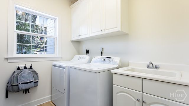 58 Romney Place, Savannah, GA 31406
