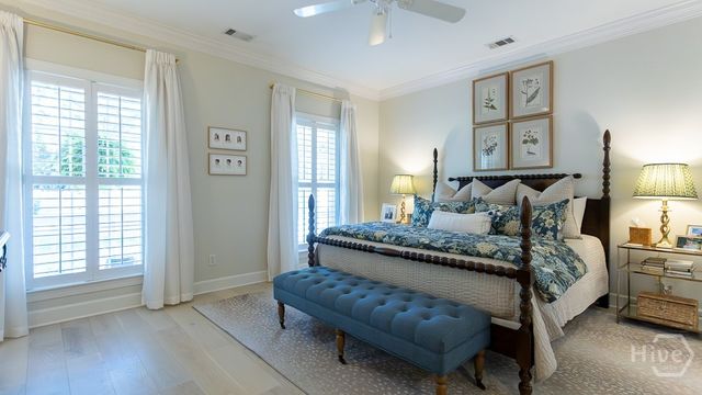 58 Romney Place, Savannah, GA 31406