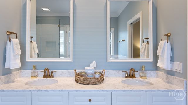 58 Romney Place, Savannah, GA 31406