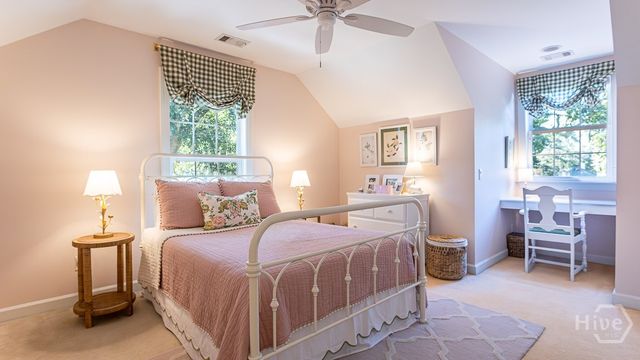58 Romney Place, Savannah, GA 31406