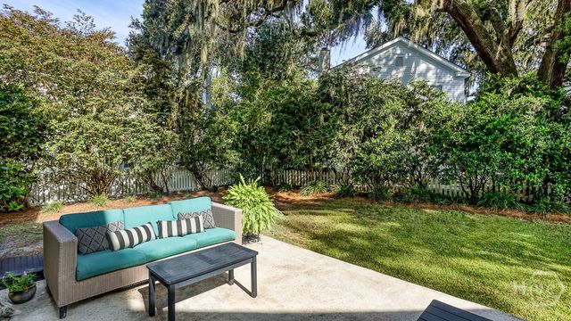58 Romney Place, Savannah, GA 31406