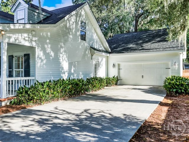 58 Romney Place, Savannah, GA 31406