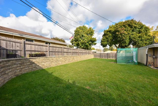 5107 S 20th STREET, Milwaukee, WI 53221