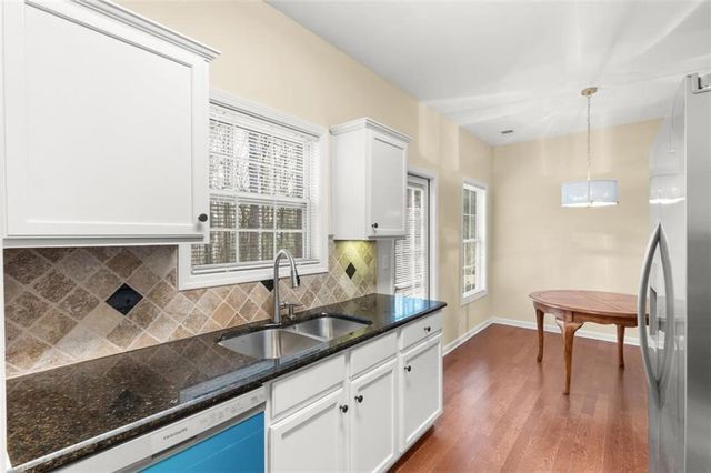 39 Village Glen, Dallas, GA 30157